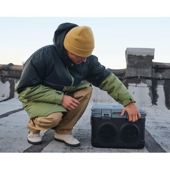 Quiksilver Huntington Beach Bluetooth Speaker Cooler – 21L / 24 Can Capacity