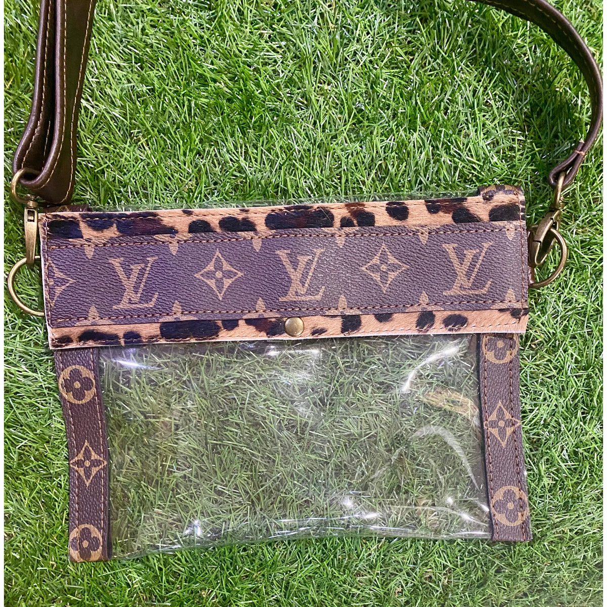 Clear Crossbody with Leopard Trim and Designer-Inspired Detail