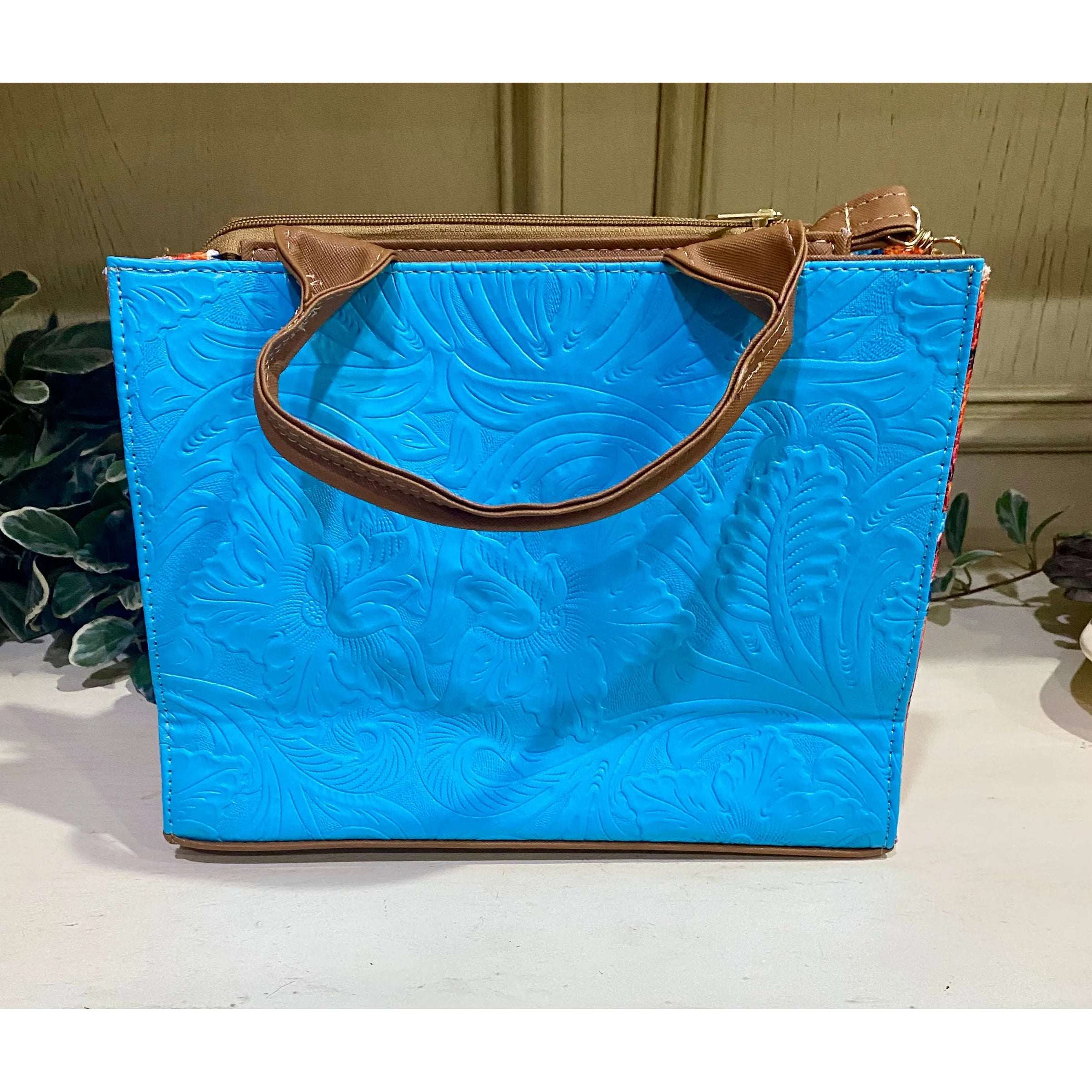 Artisanal Embroidered Look Leather Tote Bag – Medium
