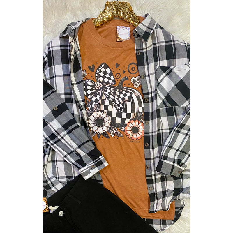 Checkered Pumpkin Floral Tee – Fall Graphic Shirt in Burnt Orange
