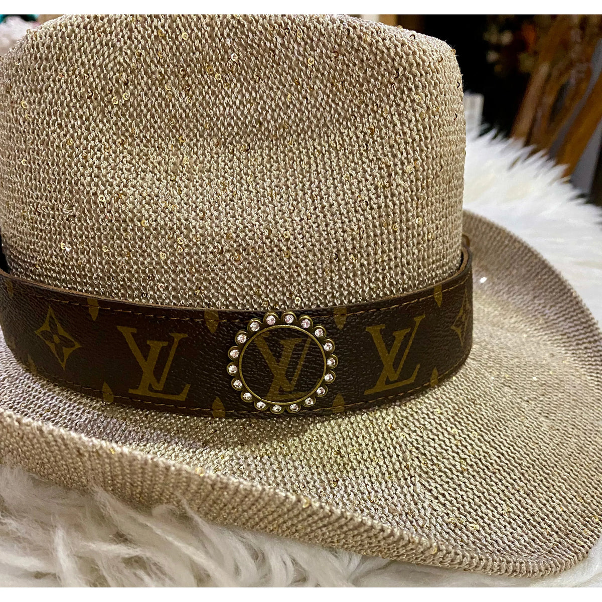 Luxury-Inspired Hatband with Round Concho Detail