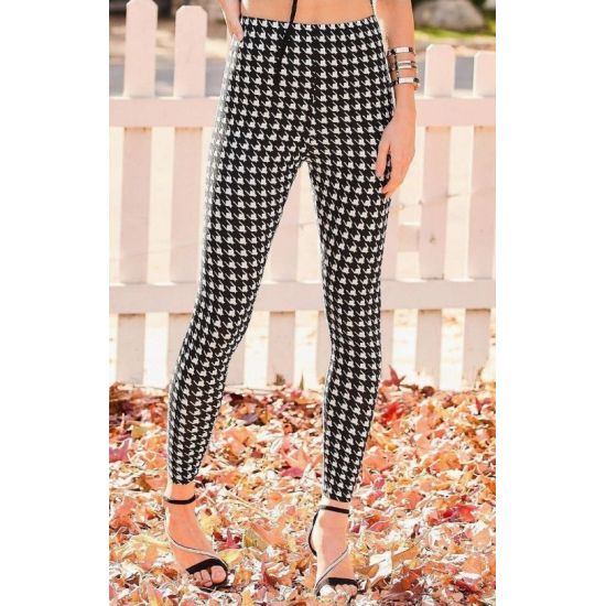 Off-White & Black Houndstooth Leggings
