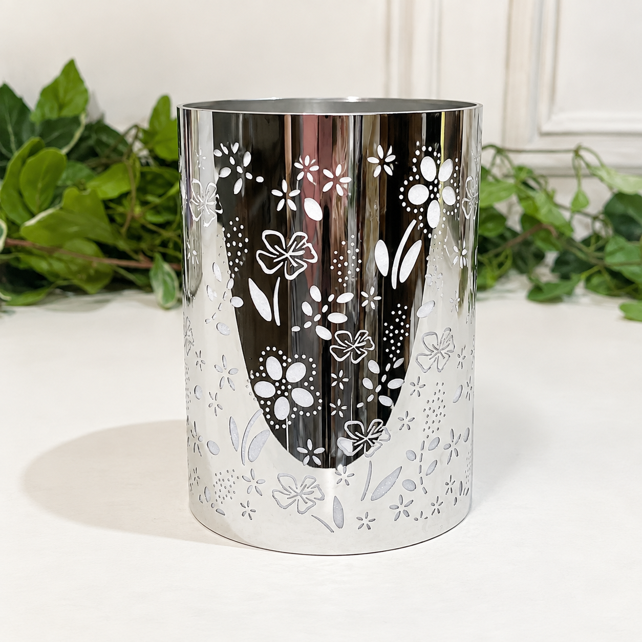 Sterling Blooms Lantern Scentchips Shade