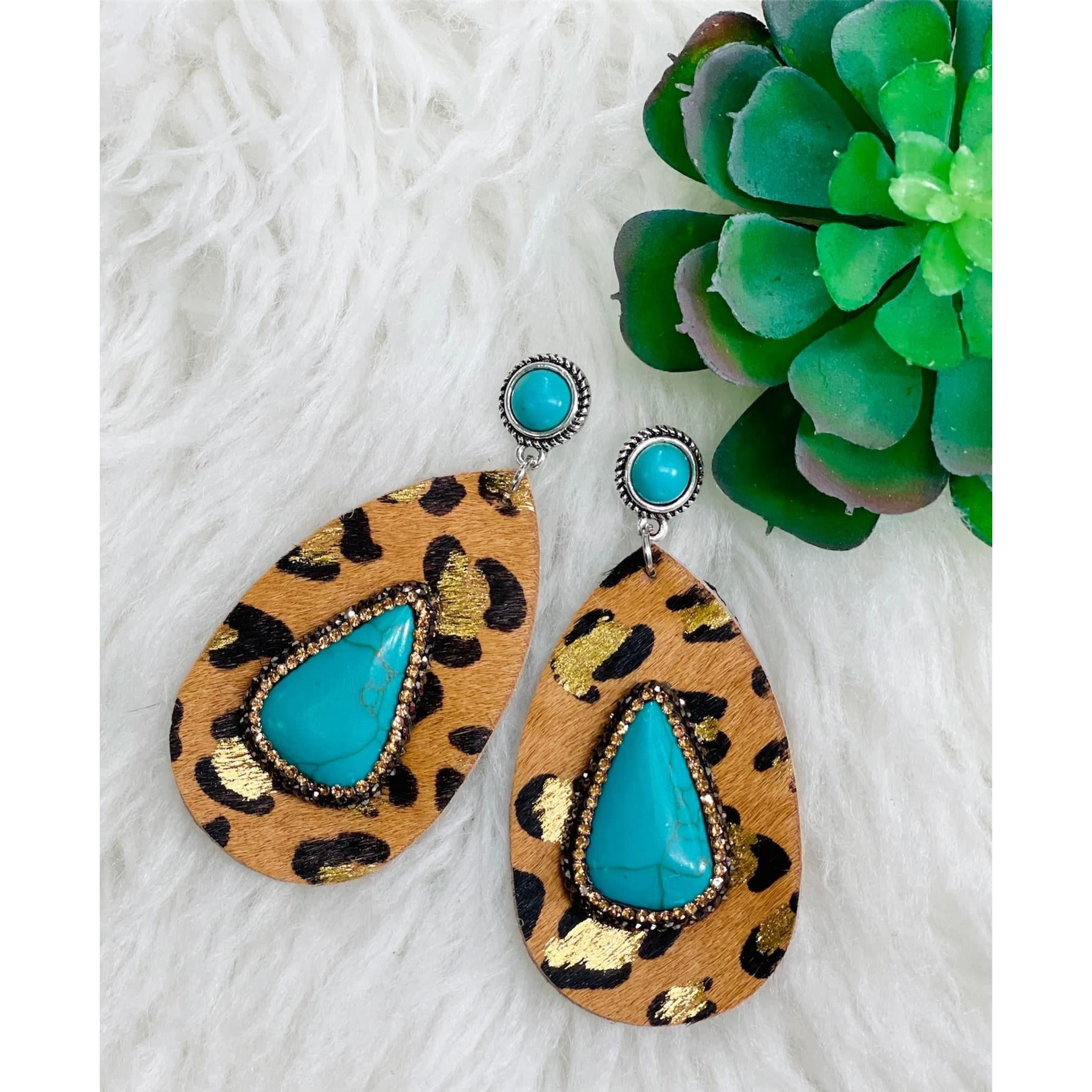 Leopard Earrings with Turquoise Stone