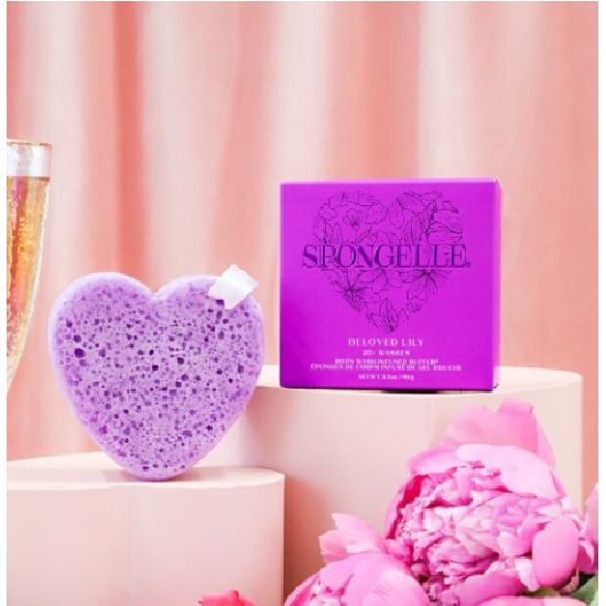 Spongellé Beloved Lily Heart-Shaped Body Buffer