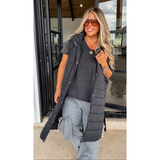 Kendall Long Black Puffer Vest