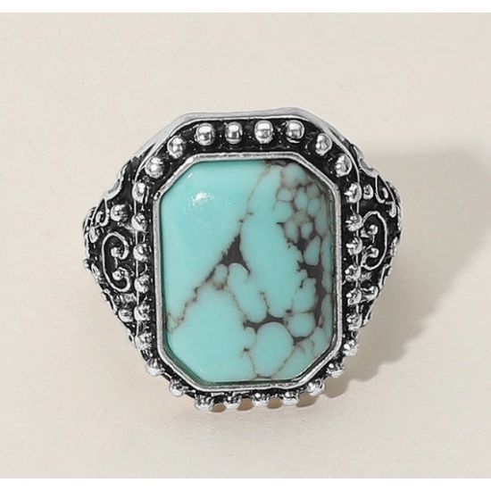 Vintage Stretch Statement Ring – Clear, Pink or Turquoise